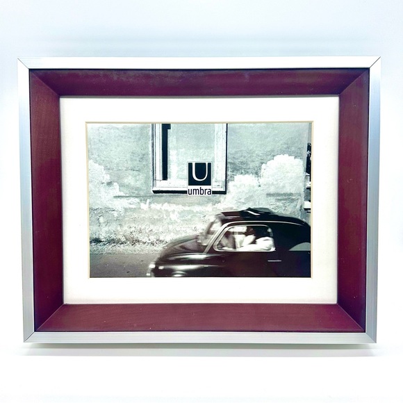 Umbra Portal 5x7 Picture Frame NWOT - Picture 1 of 8